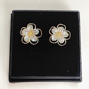 Iridescent Daisy 14k Gold Plated Earrings